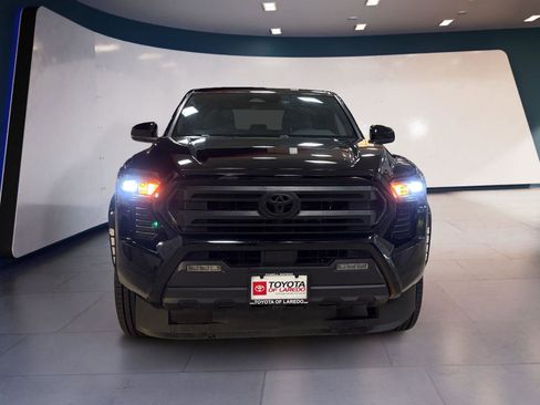 Used 2024 Toyota Tacoma SR5 image 8
