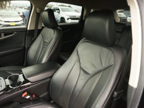 Used 2021 Lincoln Nautilus AWD w/ Equipment Group 101A image 10