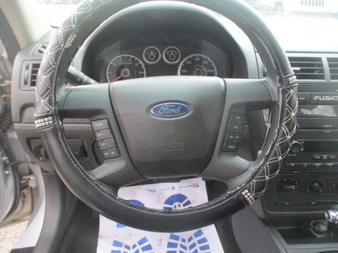 Used 2006 Ford Fusion SE image 12