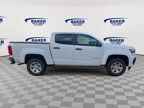 Used 2022 Chevrolet Colorado W/T w/ WT Convenience Package AWD/4WD image 2