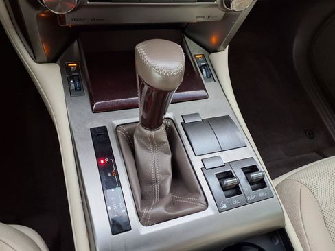 Used 2019 Lexus GX 460 Premium w/ Premium Package AWD/4WD image 12