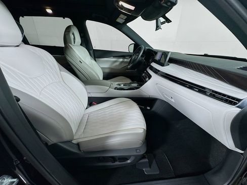 Certified 2026 INFINITI QX60 Autograph w/ Dark Cargo Package image 38