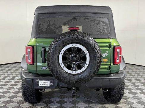 Used 2023 Ford Bronco Badlands w/ Sasquatch Package AWD/4WD image 7