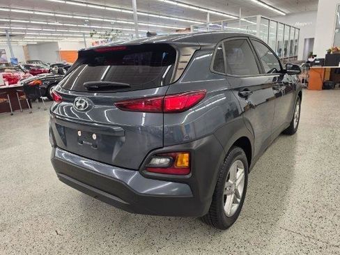 Used 2019 Hyundai Kona SE FWD image 4