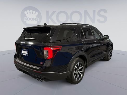 Used 2020 Ford Explorer ST w/ Premium Technology Package image 16