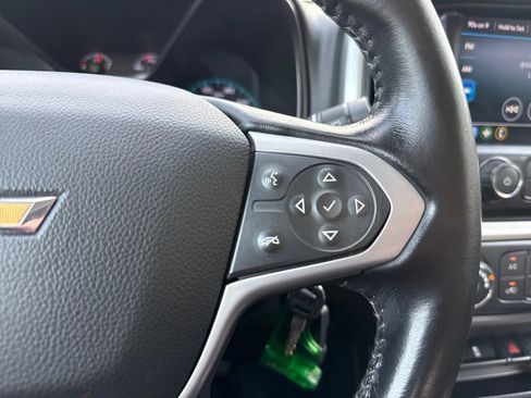 Used 2022 Chevrolet Colorado LT w/ Fleet Safety Package RWD image 15