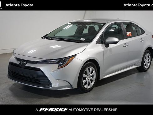 Used 2024 Toyota Corolla LE FWD image 1