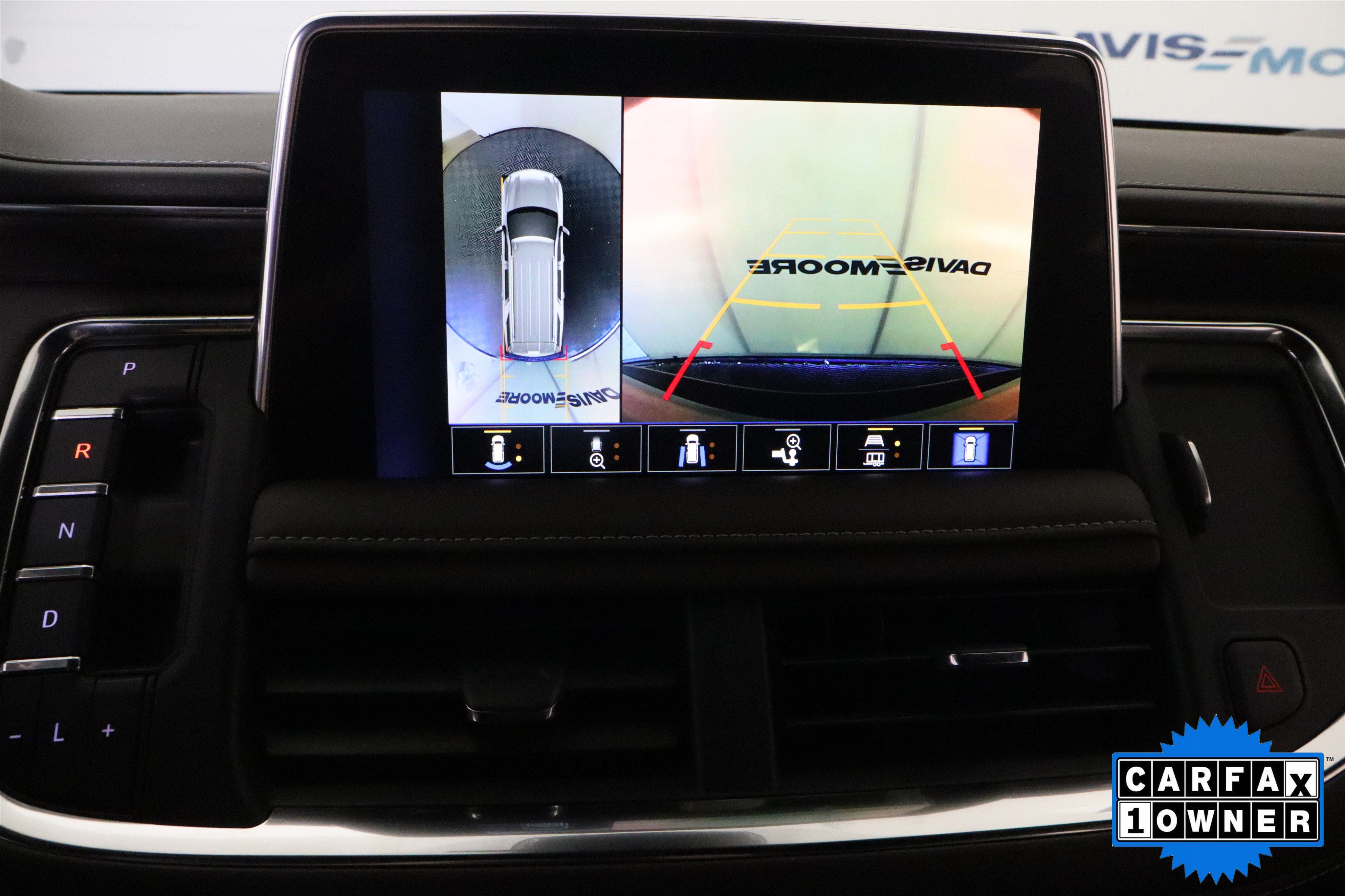 Used 2024 Chevrolet Tahoe LT w/ Luxury Package RWD image 25