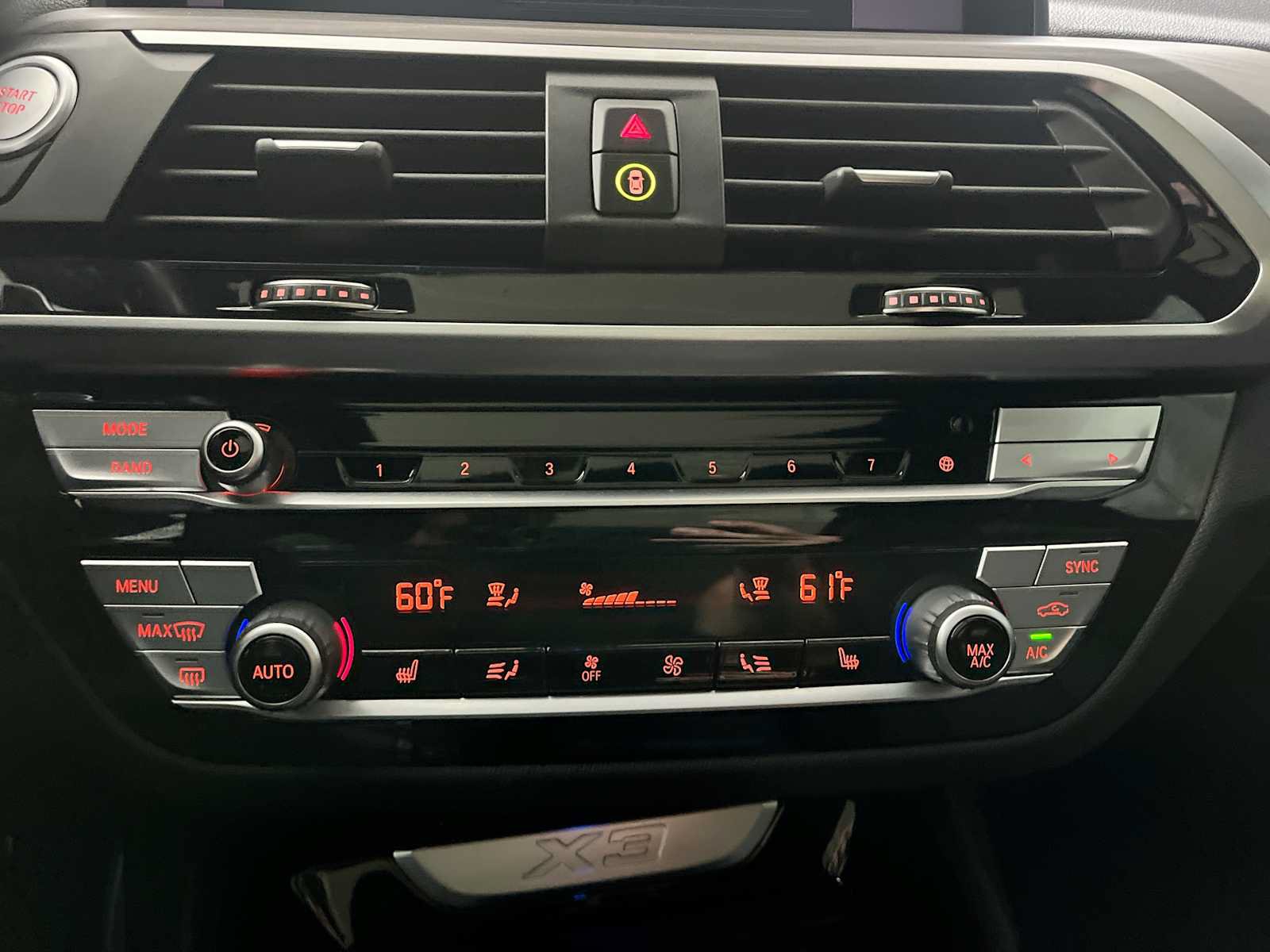 Used 2021 BMW X3 xDrive30e w/ M Sport Package AWD/4WD image 23