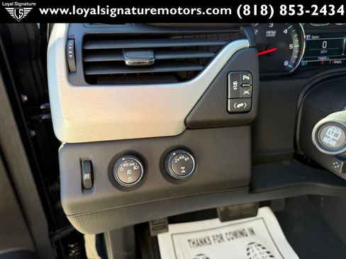 Used 2020 GMC Yukon SLT image 31