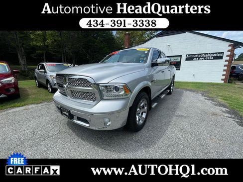 Used 2018 RAM 1500 Laramie w/ Convenience Group AWD/4WD image 1