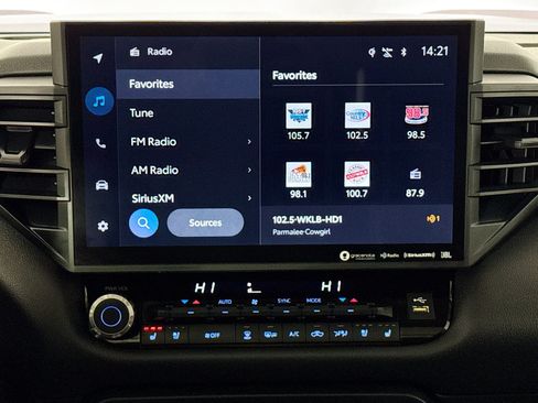 Used 2022 Toyota Tundra TRD Pro image 25