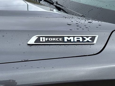 Used 2025 Toyota Tundra Platinum image 13