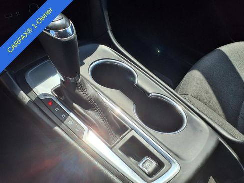 Used 2020 Chevrolet Equinox LT FWD image 25