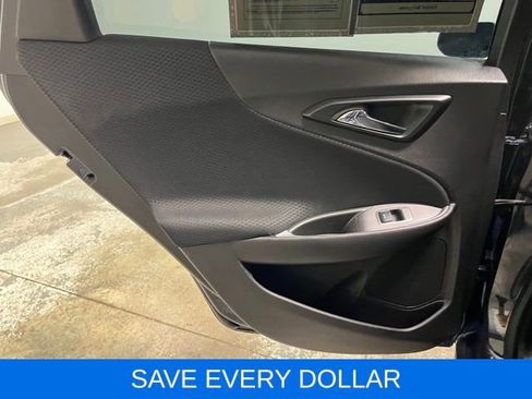 Used 2025 Chevrolet Malibu RS FWD image 20