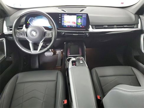 Used 2025 BMW X1 xDrive28i image 15