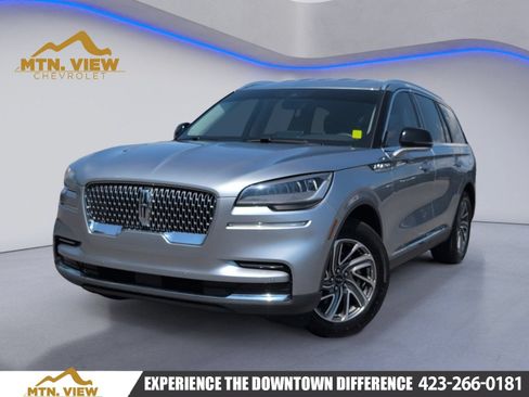Used 2023 Lincoln Aviator 2WD image 1