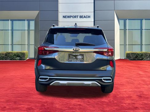 Used 2021 Kia Seltos EX image 10