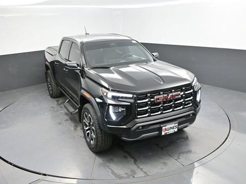 Used 2025 GMC Canyon AT4 w/ Nightfall Edition AWD/4WD image 42