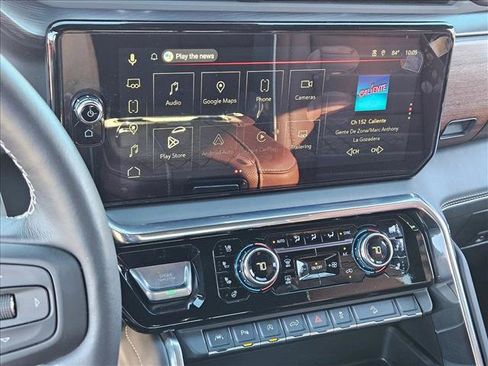 Used 2025 GMC Sierra 1500 Denali Ultimate image 14