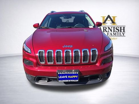 Used 2016 Jeep Cherokee Latitude w/ Comfort/Convenience Group AWD/4WD image 2
