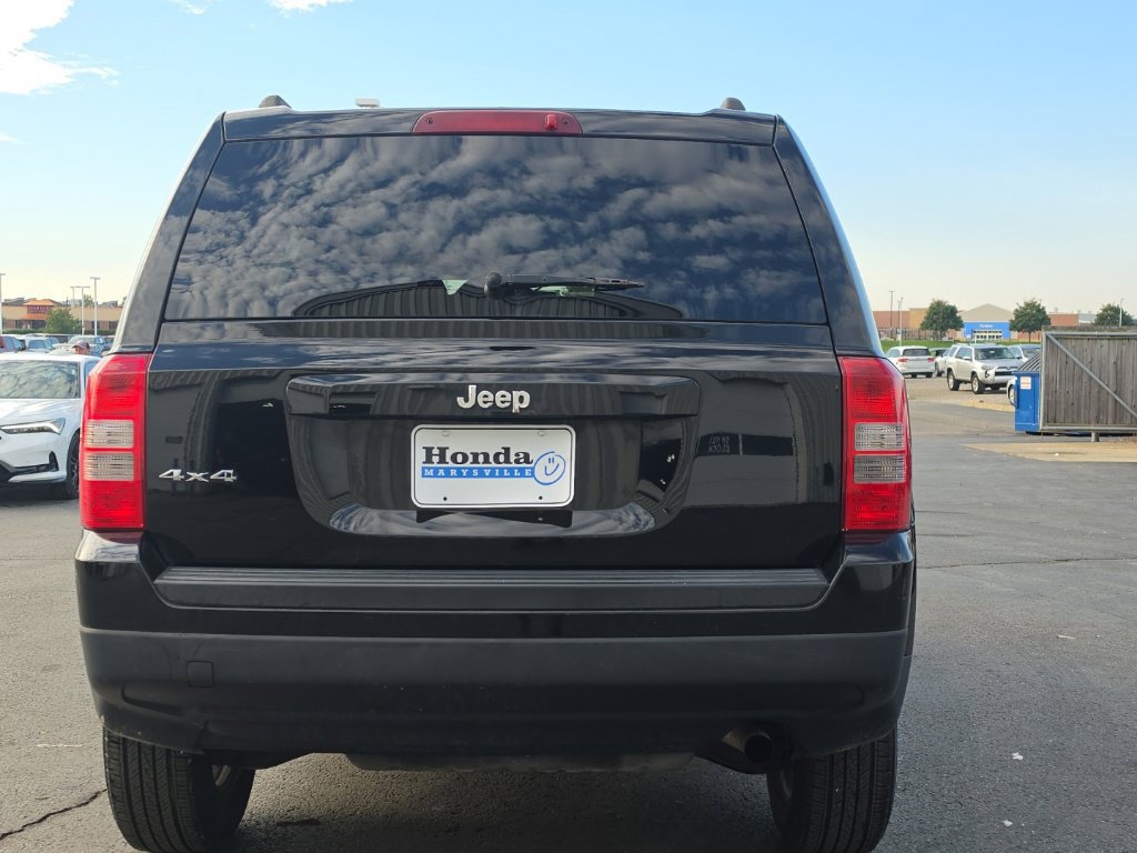 Used 2016 Jeep Patriot Sport w/ Power Value Group AWD/4WD image 6