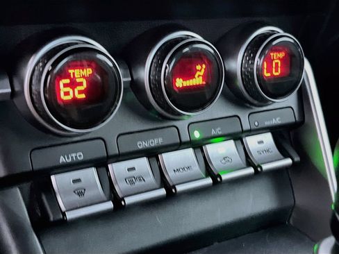 Used 2023 Toyota GR86 Premium w/ ALL Weather Mat Package (TMS) RWD image 15