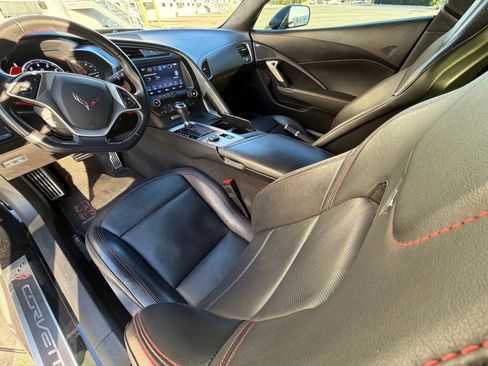 Used 2017 Chevrolet Corvette Grand Sport image 10