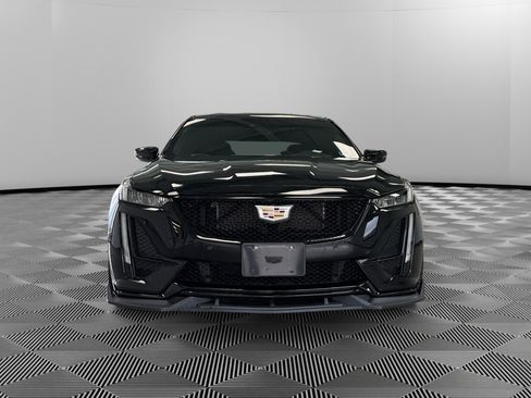 Used 2022 Cadillac CT5 V w/ LPO, ONYX Package image 3