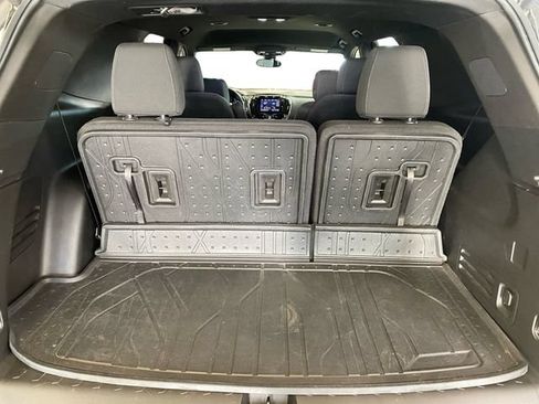 Certified 2023 Chevrolet Traverse LT w/ Midnight/Sport Edition AWD/4WD image 20