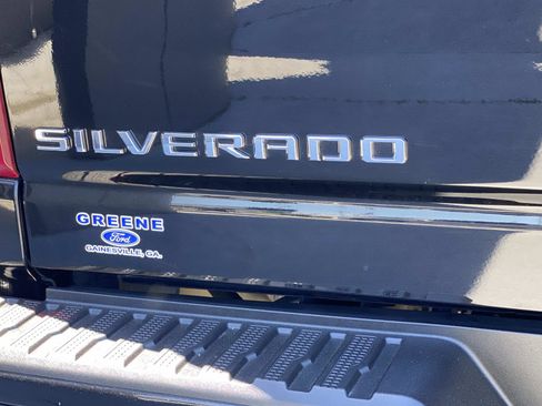Used 2023 Chevrolet Silverado 3500 High Country AWD/4WD image 6
