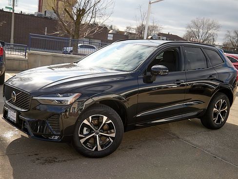 New 2026 Volvo XC60 B5 Core image 3