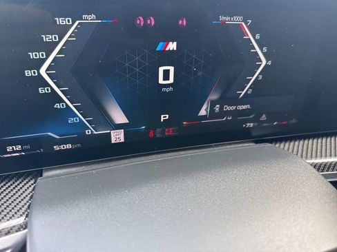 Used 2024 BMW X7 M60i w/ Executive Package image 10