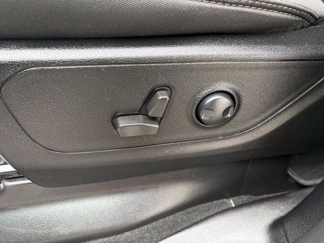 Used 2023 RAM 1500 Big Horn AWD/4WD image 29