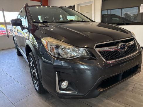 Used 2016 Subaru Crosstrek 2.0i Limited image 1