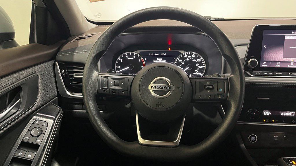 Used 2021 Nissan Rogue SV FWD image 22