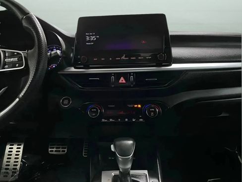 Used 2023 Kia Forte GT-Line w/ GT-Line Technology Package FWD image 19