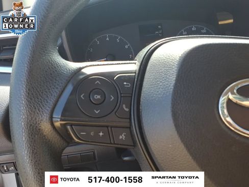 Used 2024 Toyota Corolla LE FWD image 17