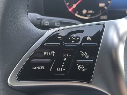 Used 2025 Mercedes-Benz GLA 250 image 23