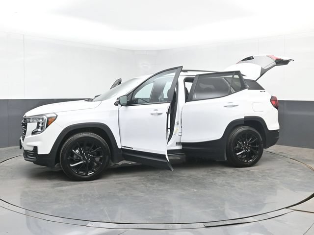 Used 2023 GMC Terrain SLE w/ Elevation Edition AWD/4WD image 52
