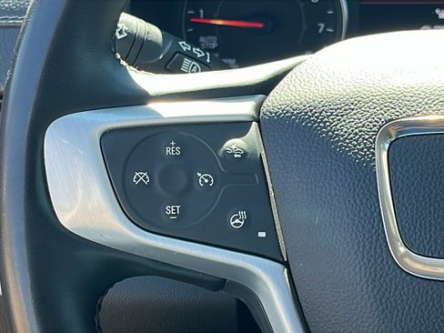 Certified 2023 GMC Terrain SLT image 16