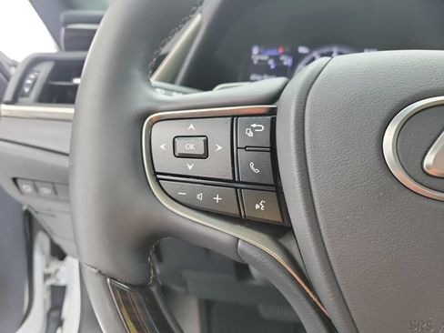 Used 2021 Lexus ES 350 Ultra Luxury w/ Accessory Package 2 FWD image 24