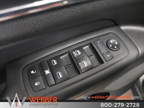 Used 2020 Jeep Grand Cherokee Limited w/ Trailer Tow Group IV image 15