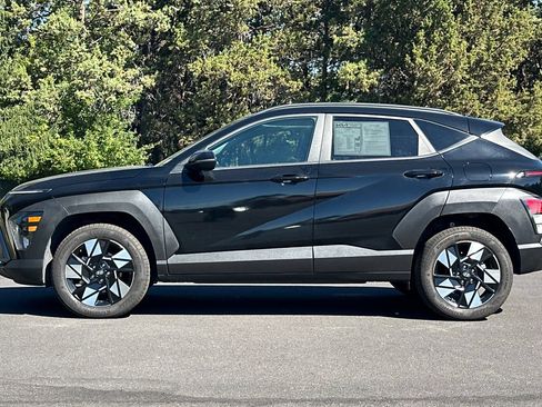 Used 2024 Hyundai Kona SEL AWD/4WD image 7