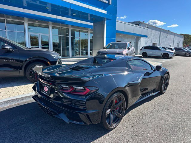Used 2023 Chevrolet Corvette Z06 w/ Stealth Interior Trim Package RWD image 7