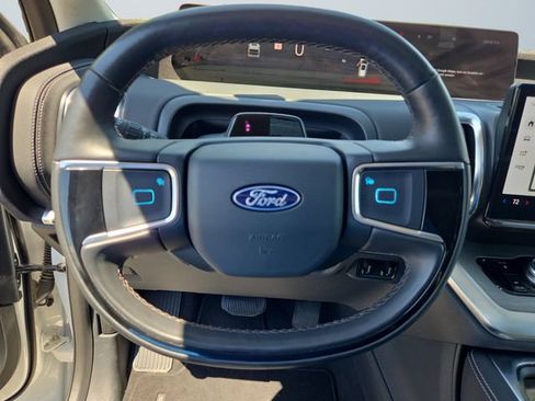Certified 2025 Ford Expedition Max Platinum AWD/4WD image 12