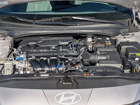 New 2026 Hyundai Elantra SEL Sport FWD image 25