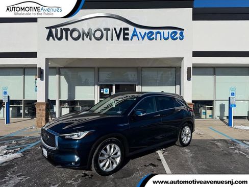 Used 2019 INFINITI QX50 Essential w/ Proactive Package image 1