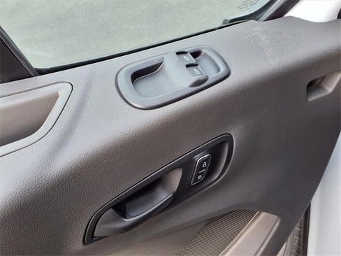 New 2026 Ford Transit 250 148 Medium Roof w/ Load Area Protection Package image 8