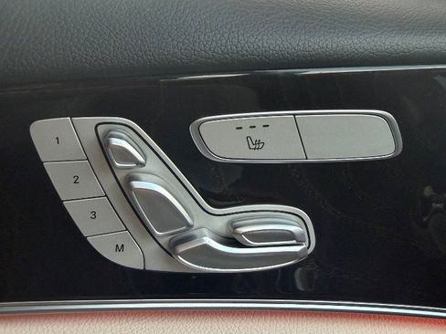 Used 2021 Mercedes-Benz E 350 Sedan w/ Premium Package image 11